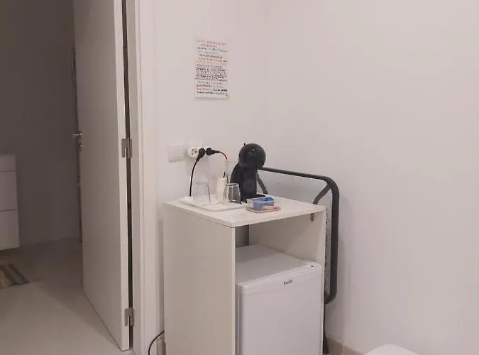 Holidays בית אירוח *