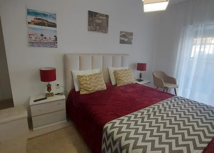 Holidays בית אירוח